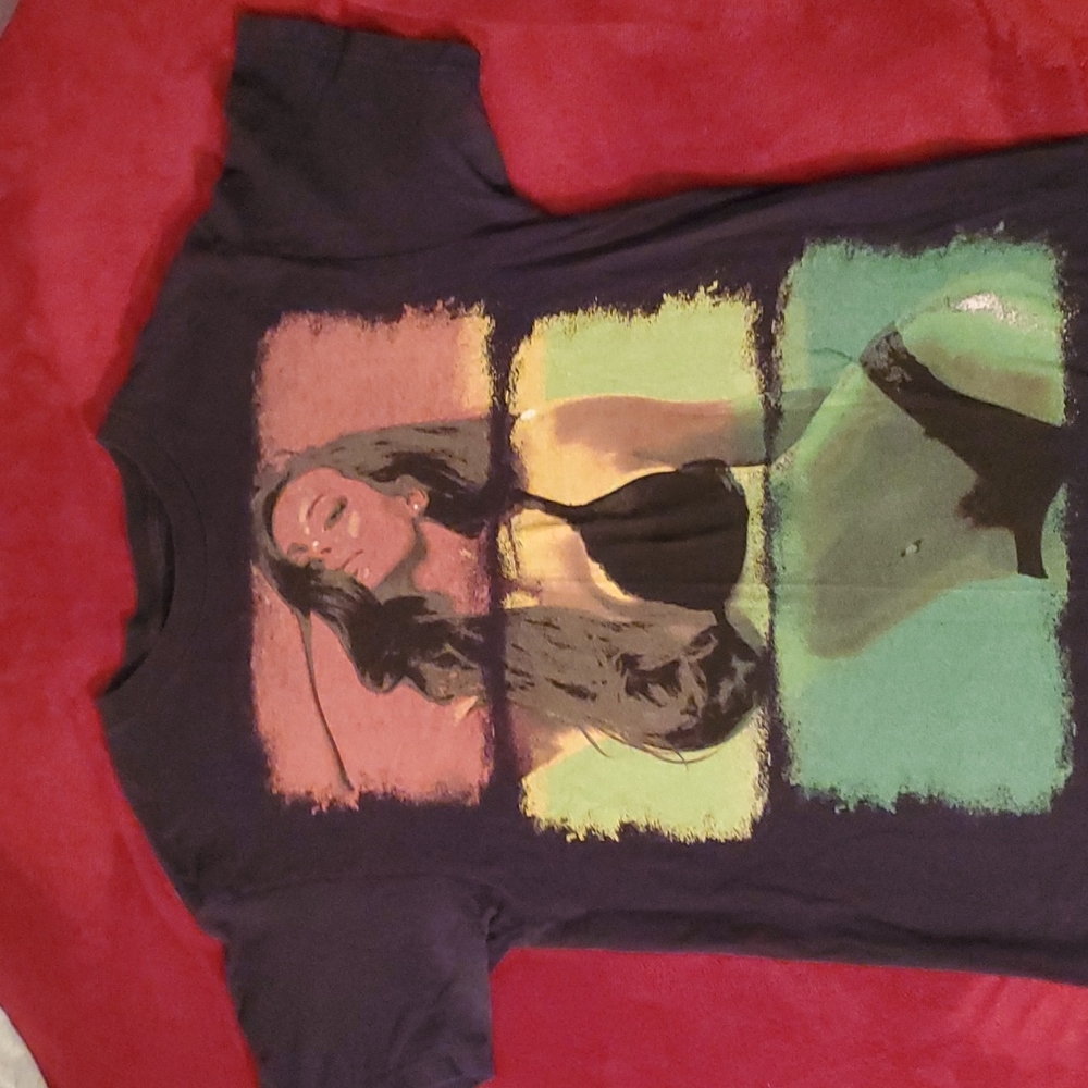 T shirt